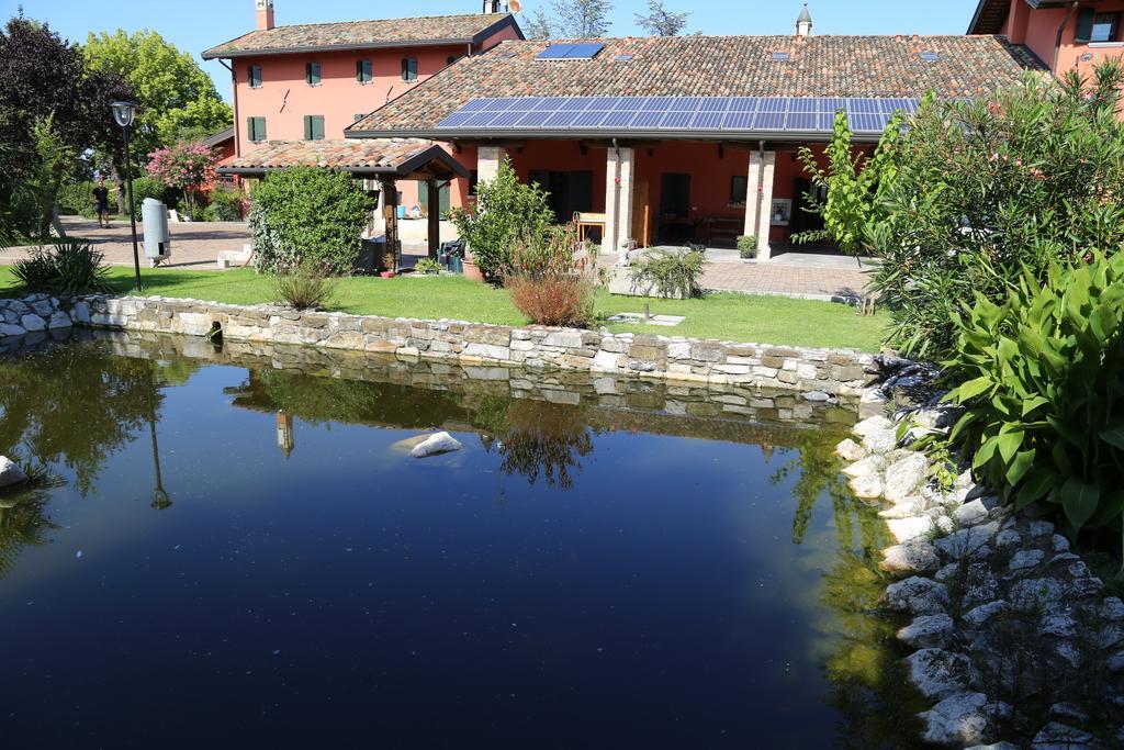 Isola Di Wight Bed & Breakfast San Michele al Tagliamento Bagian luar foto
