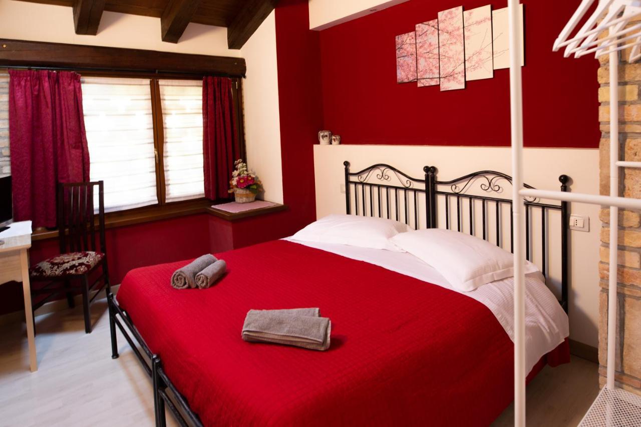 Isola Di Wight Bed & Breakfast San Michele al Tagliamento Bagian luar foto