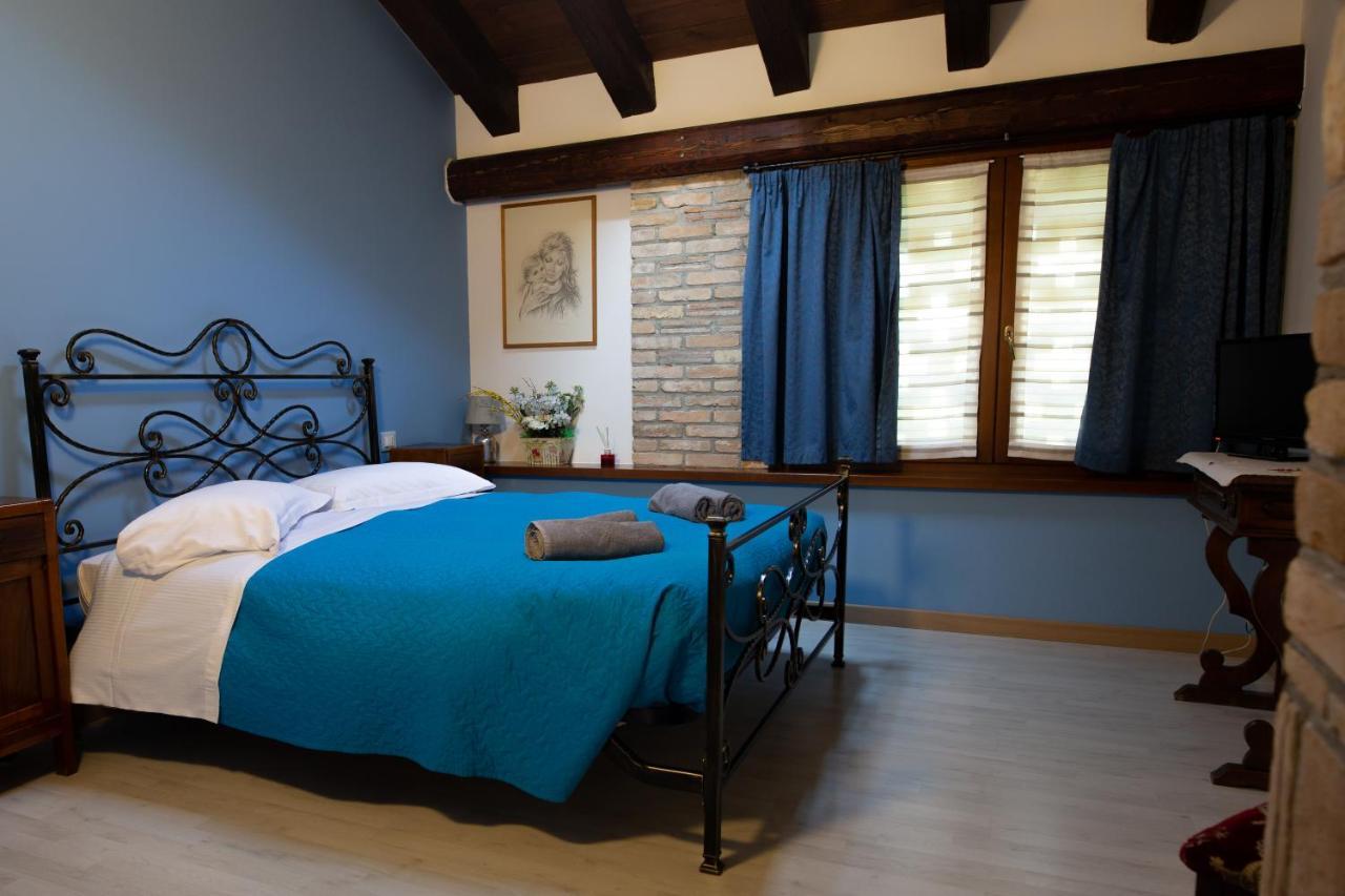 Isola Di Wight Bed & Breakfast San Michele al Tagliamento Bagian luar foto